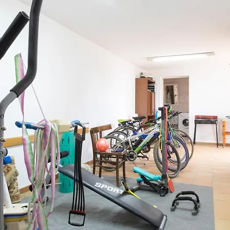 Eleonora Con Piscina Fronte Mare Willa Capilungo