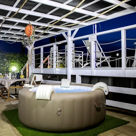 Willa Eleonora Con Piscina Fronte Mare Capilungo